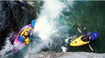 成人在水里漂流视频,成人勇敢挑战自然力量-第1张图片-九色视频在线观看