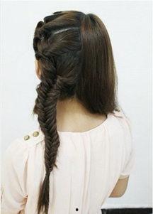 成人单辫子简单发型视频,轻松打造时尚单辫发型教程-第1张图片-九色视频在线观看